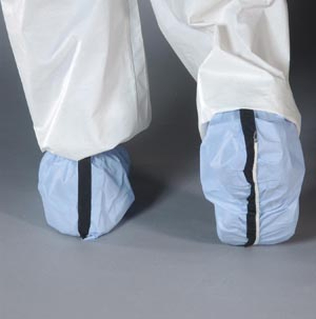 Alpha protect®Critical Cover®surerip®一次性导电防滑鞋套
