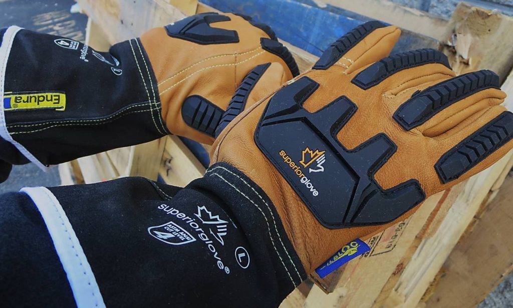 375KGTVB Superior Glove®Endura®Oilbloc™冬季防冲击驾驶手套