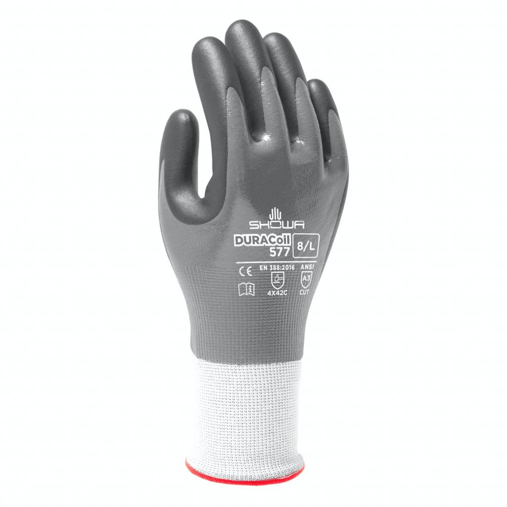 昭和®577手套具有灰色丁腈底漆，黑色泡沫丁腈手掌涂层，覆盖13号HPPE增强DURACoil无缝编织