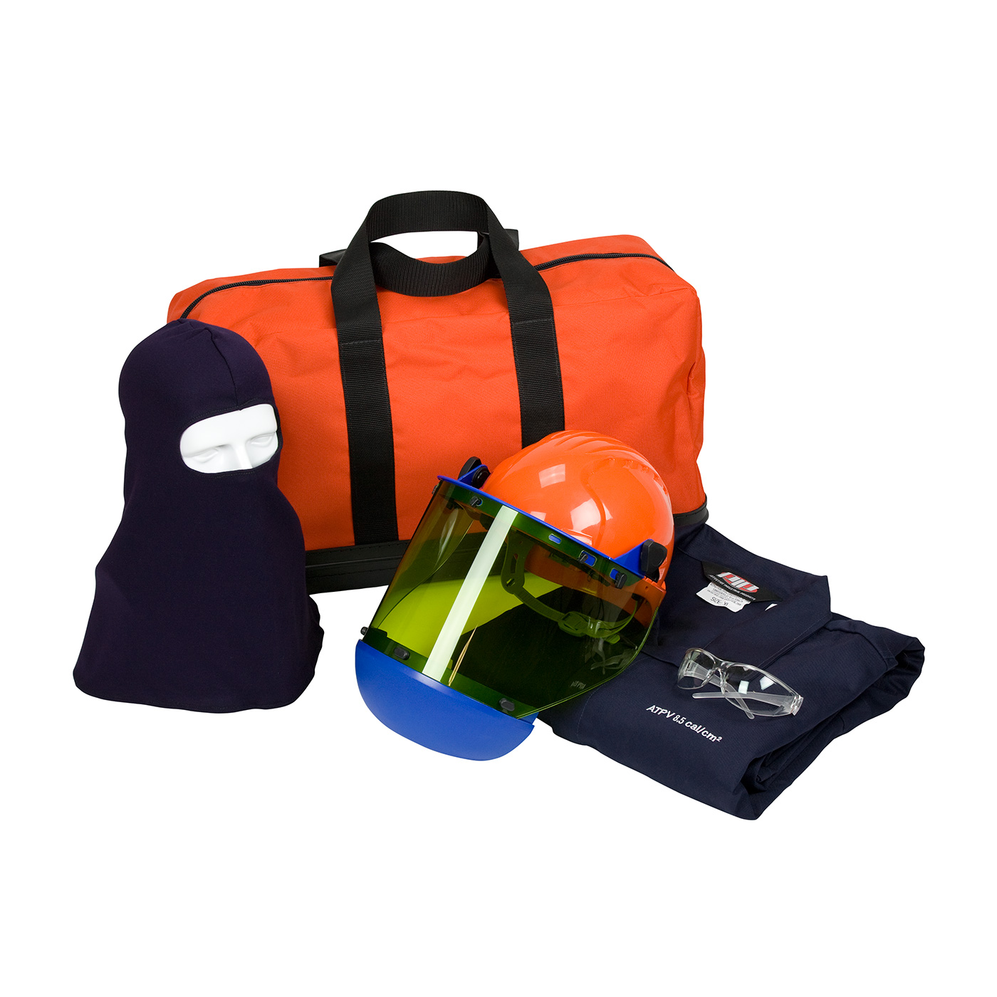 PIP®PPE 2 AR/FR双认证套件- 8 Cal/cm2包含双认证工作服，带弧罩的安全帽，巴拉克拉瓦帽，安全眼镜和手提袋