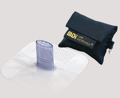 #70-190 MDI®CPR Microshield®MicroKey™紧急救援呼吸器，黑色尼龙外壳，带钥匙圈