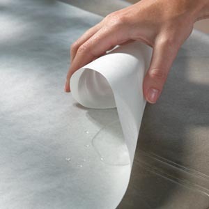 # 980984 Tidi®竞赛mate™ Disposable Protective Lab Countertop Paper Sheets -18` x 20`
