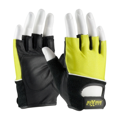 #122-AV70 PIP®最大安全®符合人体工程学的举重手套，加强垫皮手掌