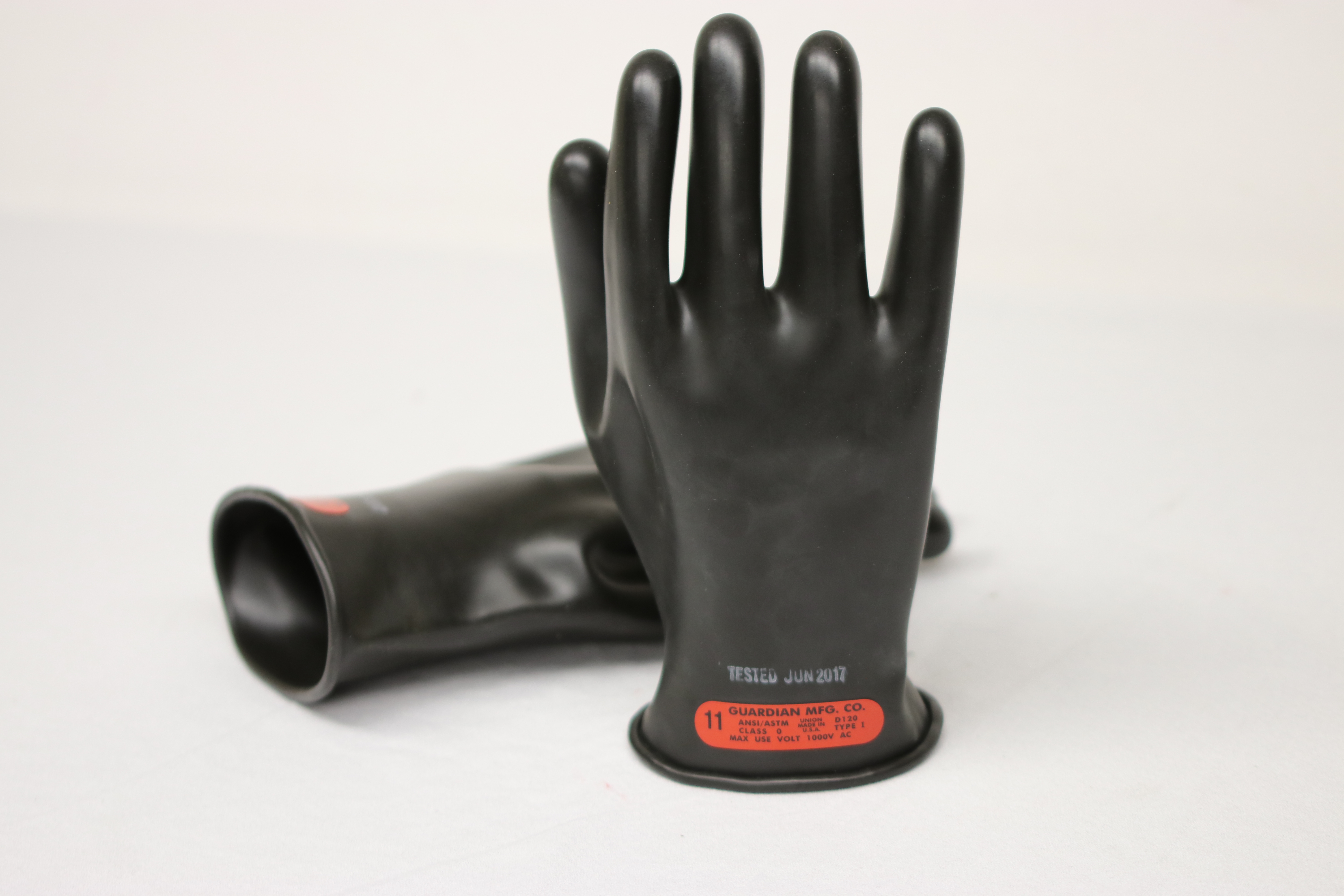 #EL011B Guardian™0级黑色电工橡胶绝缘11英寸手套