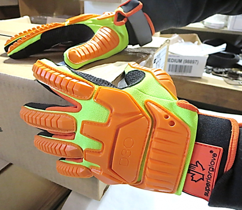 Superior Glove®抗冲击D3O®手套